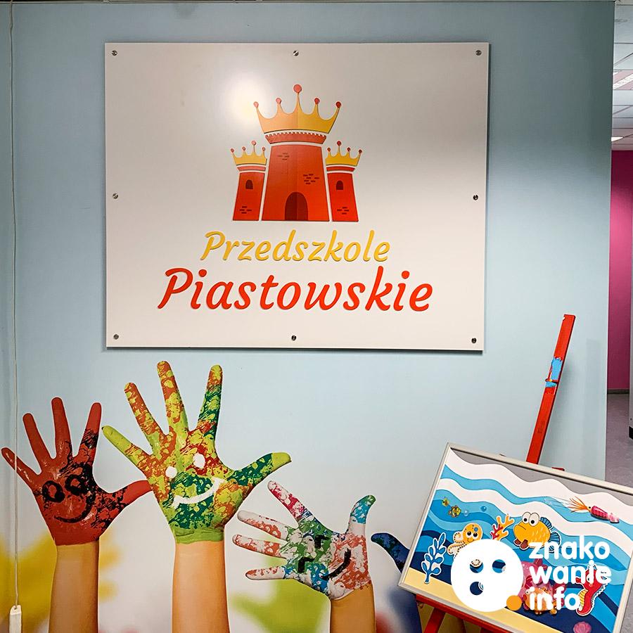 Szyld Przedszkole Piastowskie Tablica z logotypem z akrylu drukowanego bezpośrednio uv led