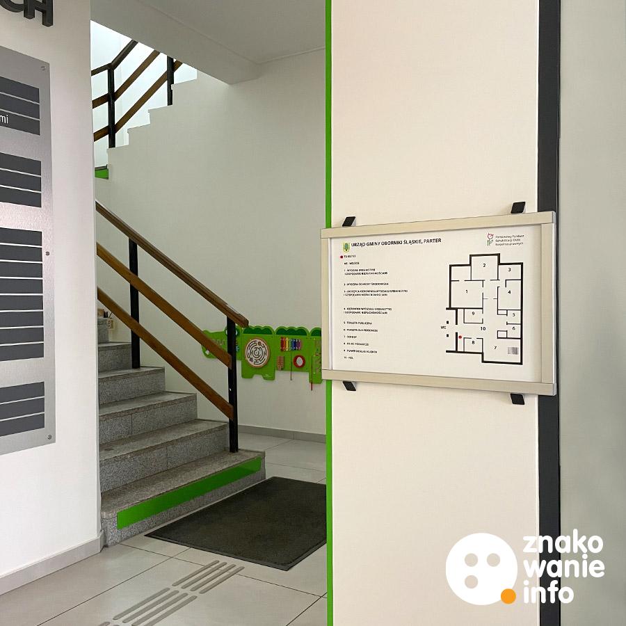 Plan tyflograficzny z konstrukcją ścienną Plan tyflograficzny z konstrukcją ścienną