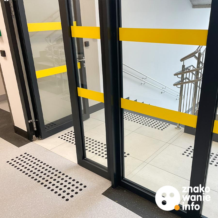 KONTRASTOWE OZNACZENIA DRZWI KONTRASTOWE OZNACZENIA DRZWI