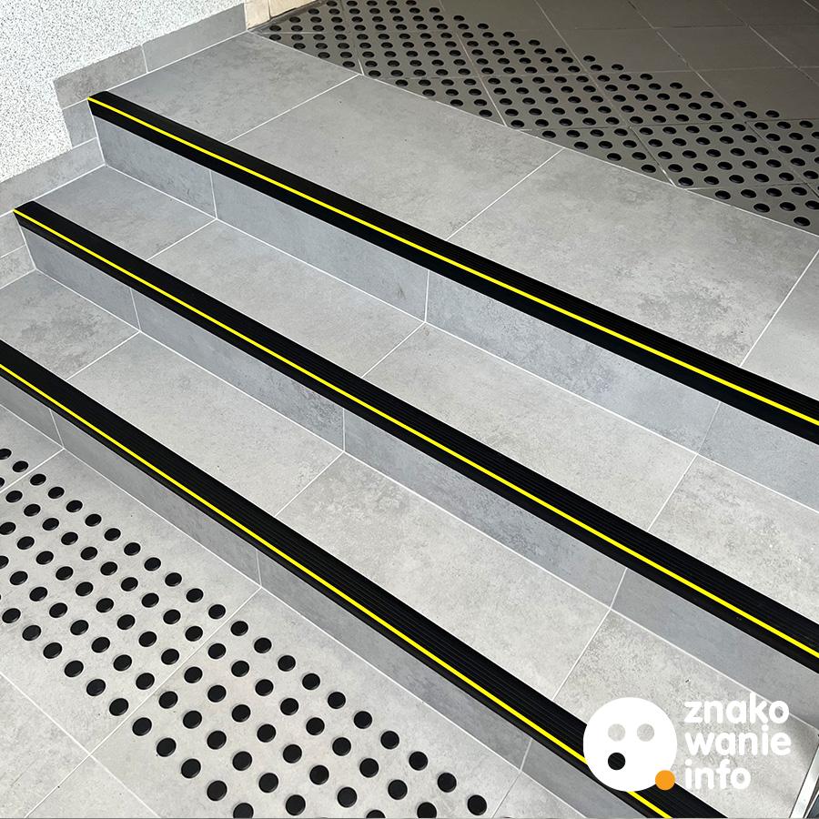 FAKTUROWE OZNACZENIE POWIERZCHNI - POLA UWAGI I PROFILE SCHODOWE FAKTUROWE OZNACZENIE POWIERZCHNI - POLA UWAGI I PROFILE SCHODOWE