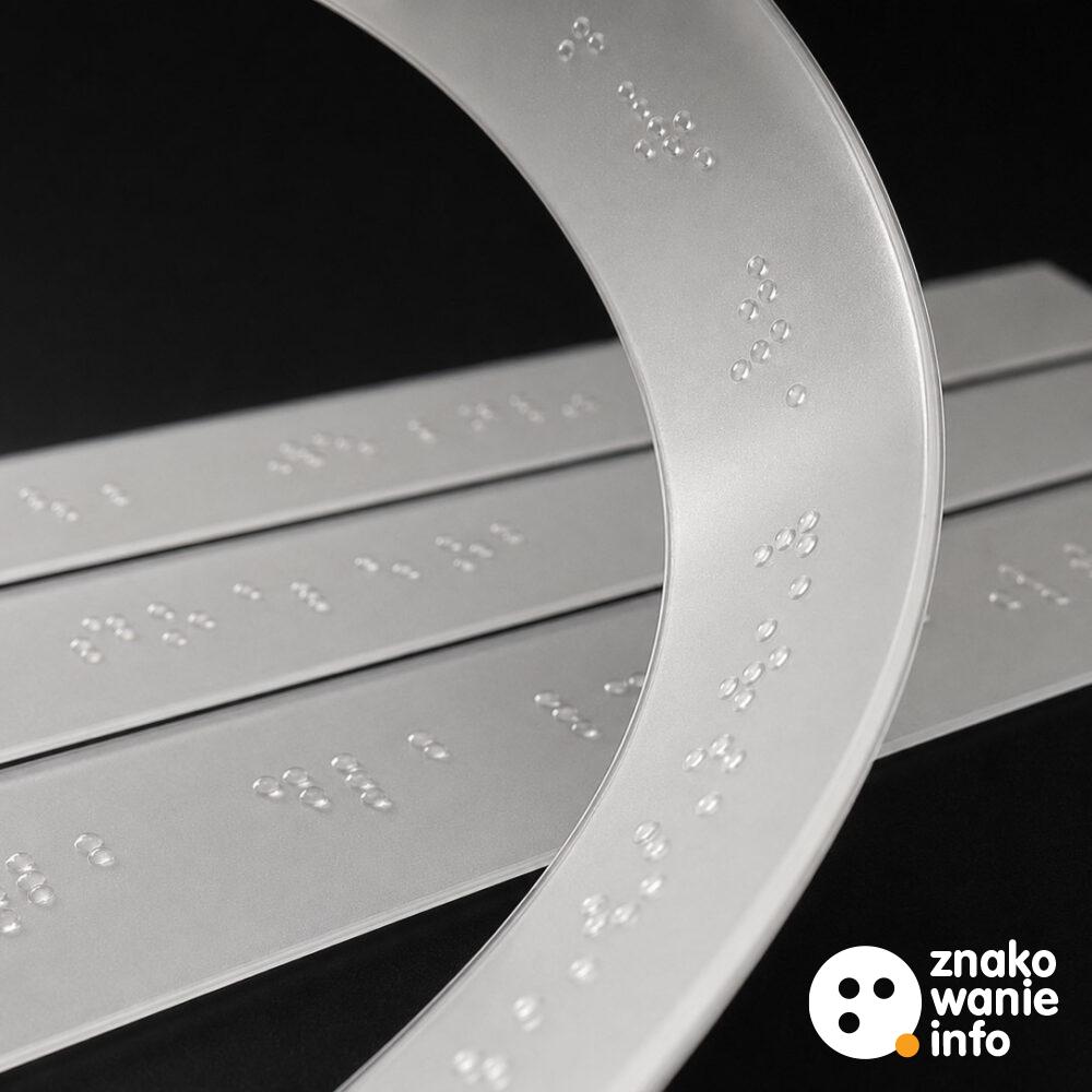 Naklejki tyflograficzne z alfabetem Braille'a